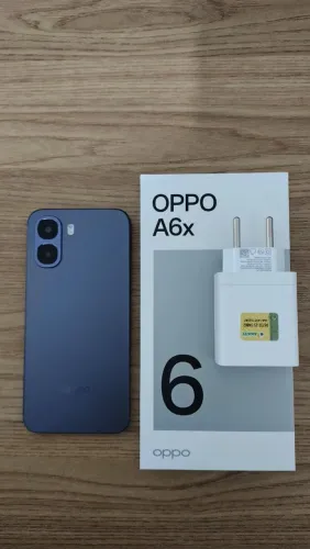 Vendo OPPO A6X muito novo nota fiscal 90 días de uso impecável excelente oportunidade 