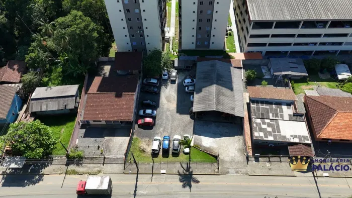 Terreno em via principal de Joinville aceita permuta de até 50%