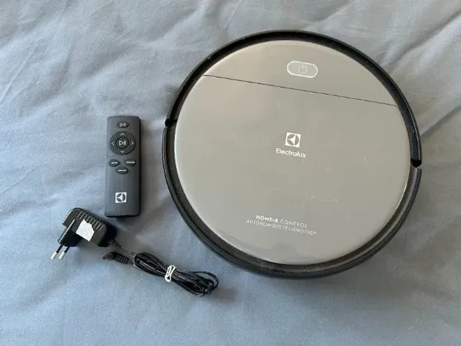 Robô Aspirador de Pó Robo - Electrolux
