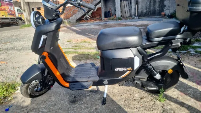 Scooter Elétrica Moto Chefe