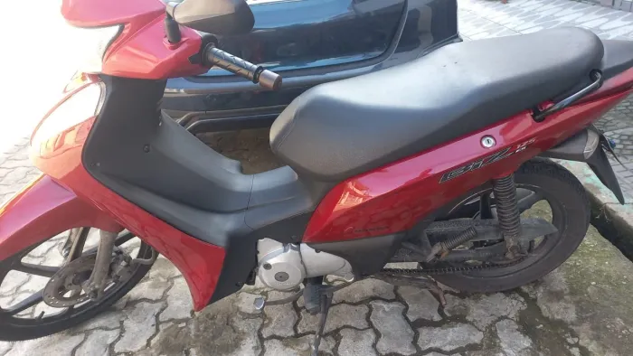 vendo ou troco por moto de maior potência