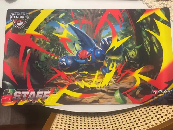 Playmat Pokémon Regionals 2026 Staff - Mega Heracross