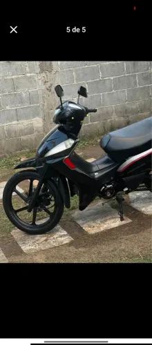 3 meses de uso apenas menos de 3 km usado toda novinha vendo tenho nota fiscal semi nova 
