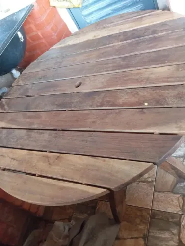 Mesa de Piscina + Cadeiras