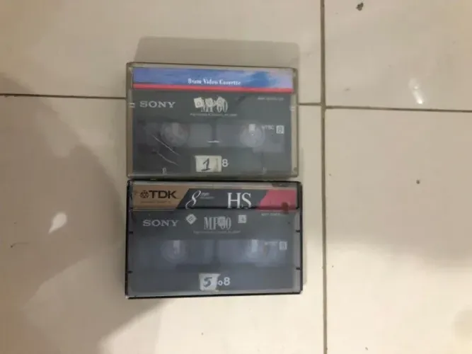 Conversão de fita 8 mm Sony - Preciso de alguém que converta