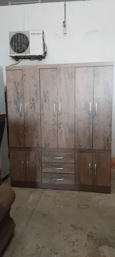 Guarda roupas USADO ENTREGA e MONTA dentro de Uberlândia MG