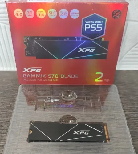 SSD NVMe p/ PS5 ADATA GAMMIX S70 Blade PCIe de 2TB velocidade 7000 MB/s - Leia descrição