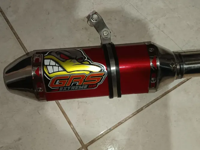 Escapamento esportivo GRS original