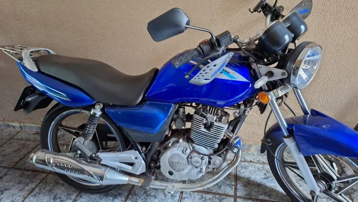 Vendo moto Yes Suzuki