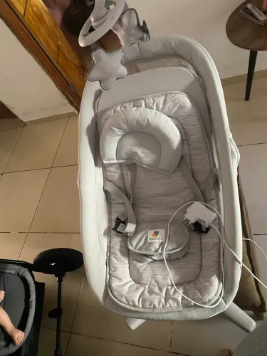Cadeirinha elétrica infantil 