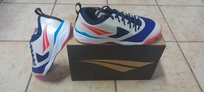 Tenis de futsal Penalty Max 1000