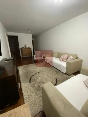 Campo Belo, Sobrado com 3 quartos, 1 suite, 2 vagas, churrasqueira