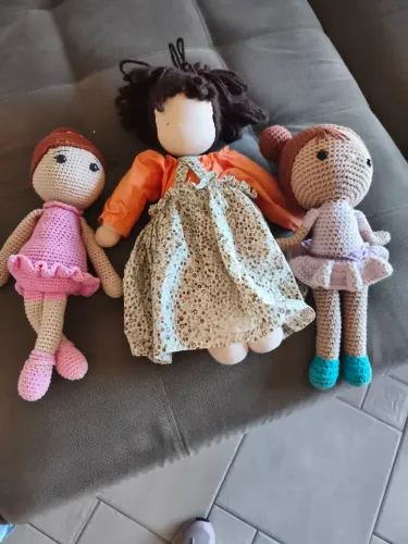 Kit bonecas de amigurumi e pano