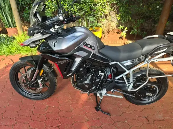 TRIUMPH TIGER 900 GT PRO