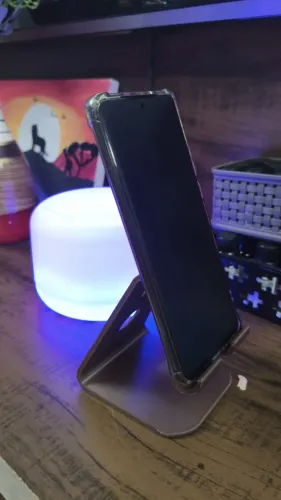 Suporte para Celular - Design Elegante e Resistente