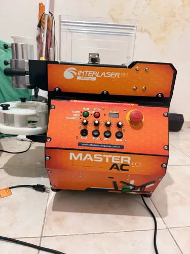Modeladora de salgados Interlaser
