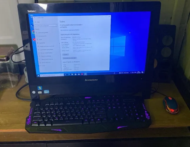 Vendo computador all in one i3 8 gb memória ram. Funcionando tudo perfeitamente