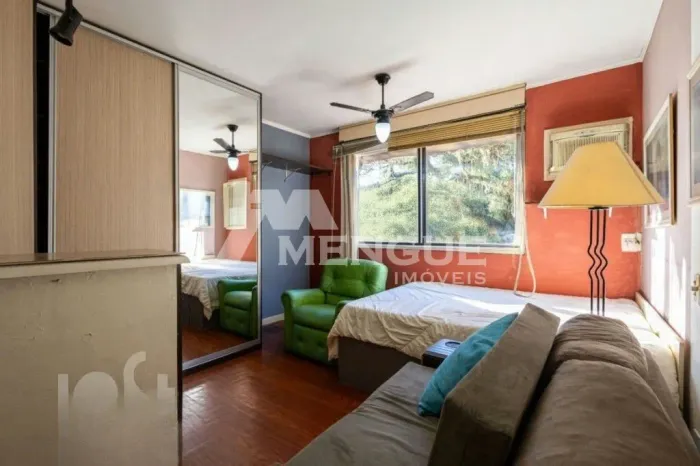 Apartamento 1 dorm à venda Avenida Baltazar de Oliveira Garcia, Costa e Silva - Porto Aleg