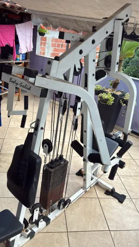 Estação de academia body solid 