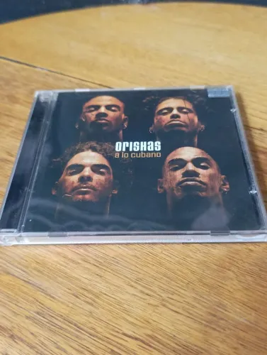 CD ORISHAS A LO CUBANO