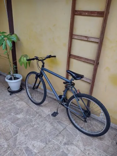 Bicicleta Aro 26 de 18 Marchas