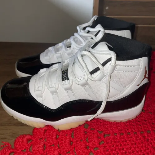 Air Jordan 11 Gratitude