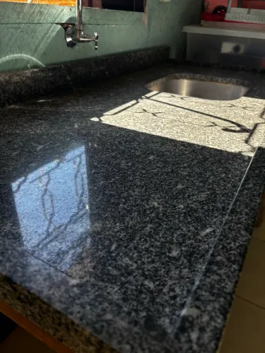 Vendo pia de granito com Cuba inox