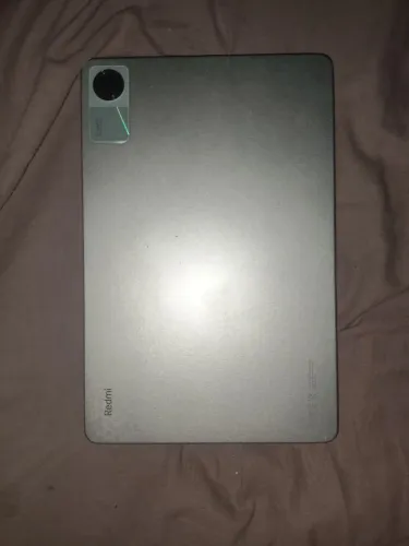 Redmi Pad SE 8/256 + Capinha + Carregador