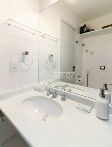 Apartamento no Leblon, em localização privilegiada