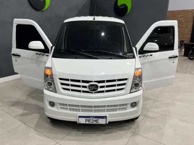 Effa V25 Furgão 1.3 16V 5P 2024