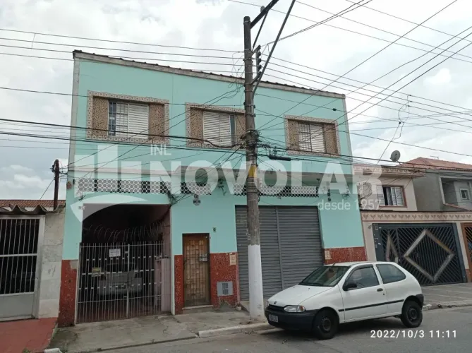 Prédio Comercial e Residencial na Vila Sabrina com 5 Casas e Salão