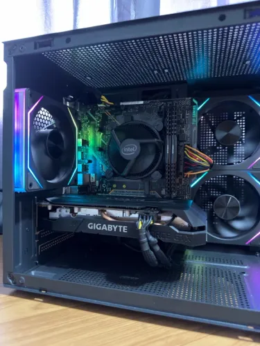 PC Gamer 16GB 1650 SUPER