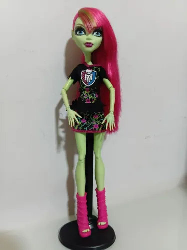 Boneca Monster High Venus Mcflytrap