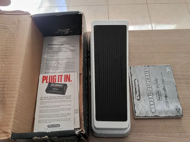 Pedal para contrabaixo Crybaby Bass