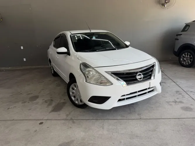Nissan Versa SV 1.6 16V Flexstart 4P Mec. 2017
