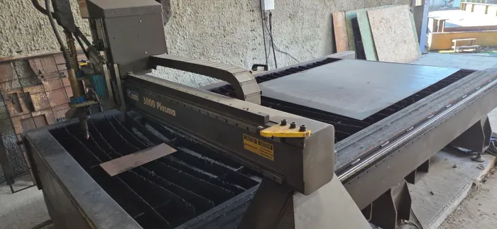 Maquina corte plasma e oxicorte CNC