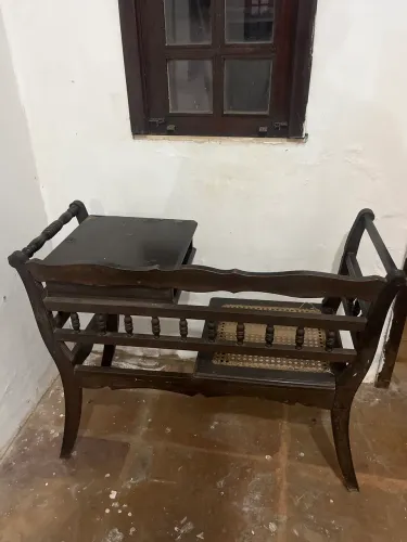 Vendo móvel antigo