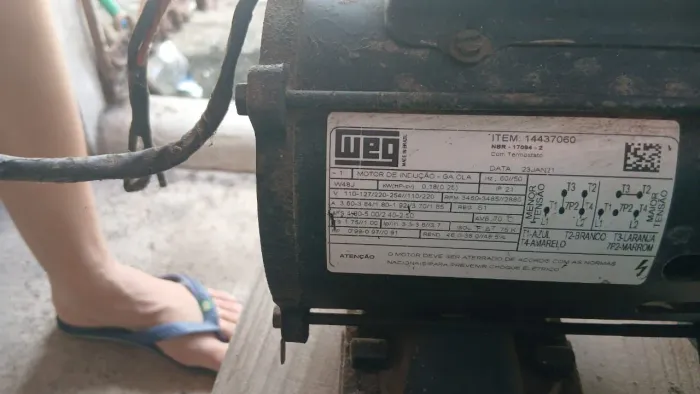 Vendo Motor bomba para piscina
