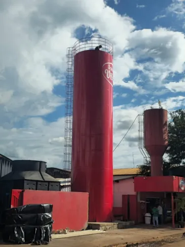 Caixa d'água tipo taça e tubular estrutura metálica  direto da fábrica