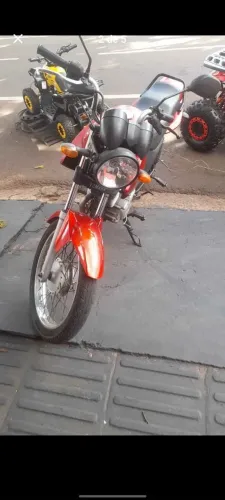 VENDO YBR FILÈ DOCUMENTADA