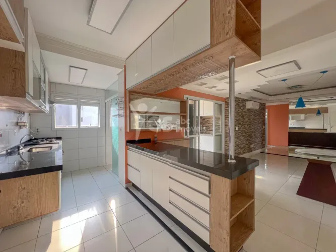 Apartamento planejado, 3 dormitórios, suíte, sacada gourmet e lazer completo Vila Valpara