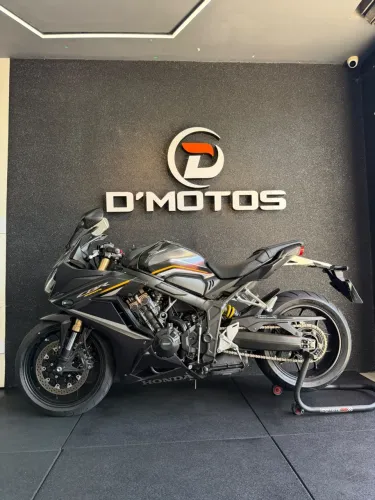 Honda CBR 650 R 2023
