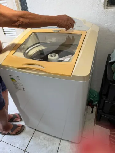 MÁQUINA DE LAVAR 
