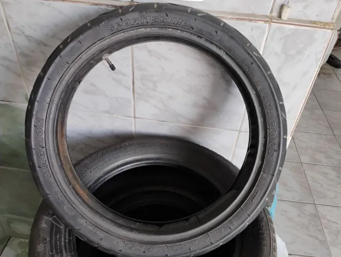 Pneu dianteiro para cb 300 ou Twister 