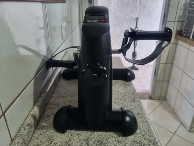 Pedalinho para fisioterapia