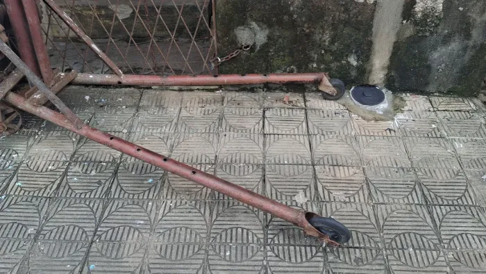 GIRAFA mecânica