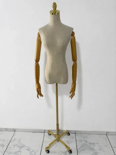 Manequim Articulado Dourado.