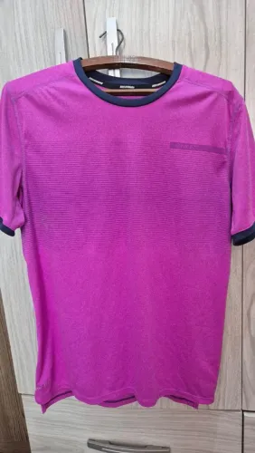 Camiseta Nike Dri-Fit Knit Fucsia M masculino e até G feminino