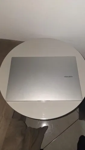 Samsung Galaxy Book Go - Ótimo para Estudos e Trabalho