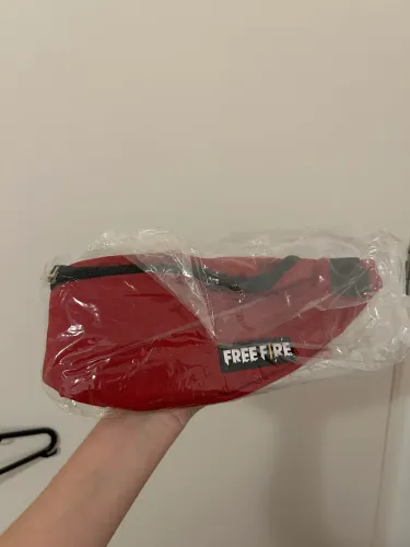 Pochete Free Fire Original Piticas Nova na Embalagem